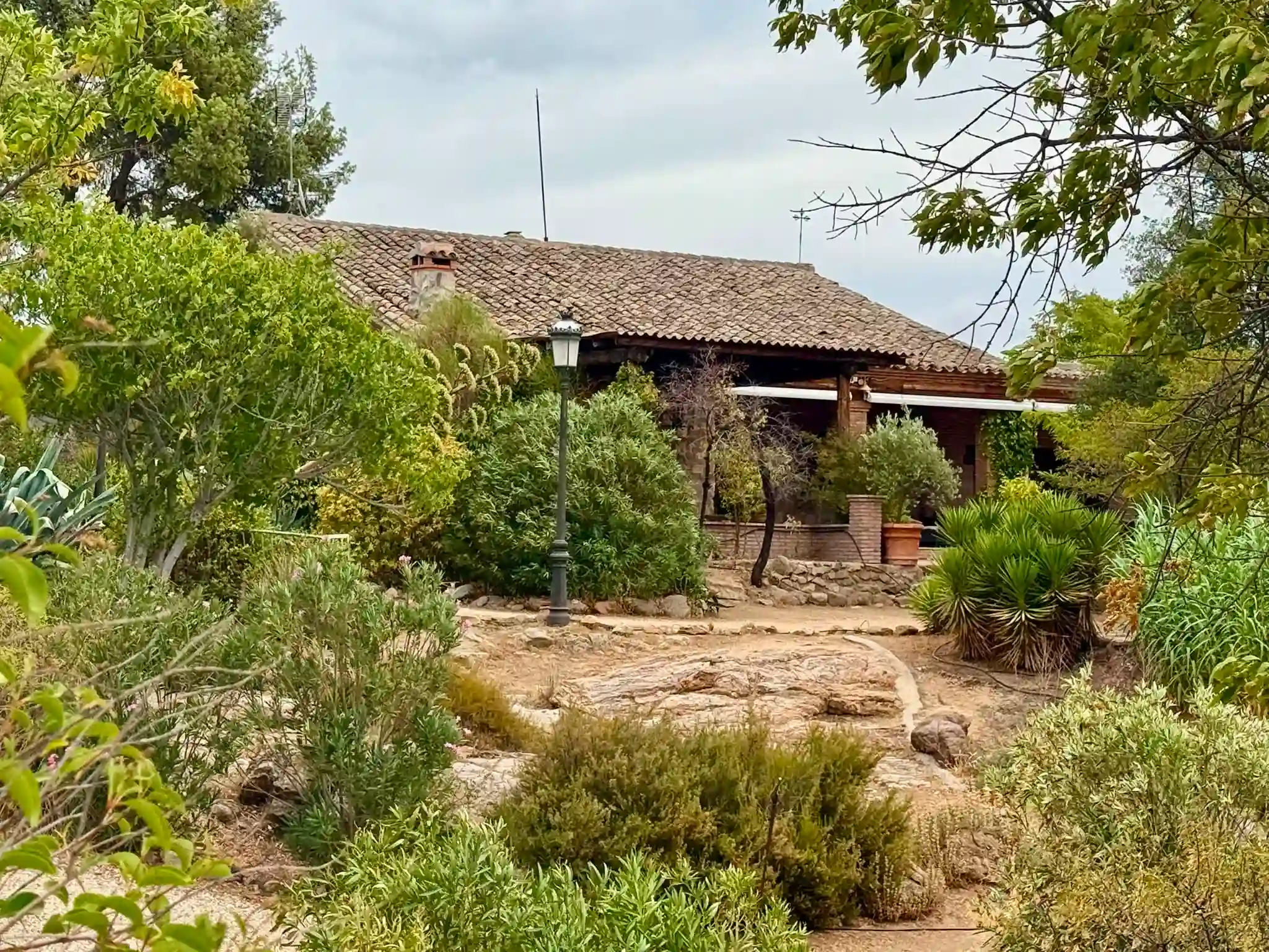 Exterior de Terra Aura preparado para reunirse y disfrutar del entorno