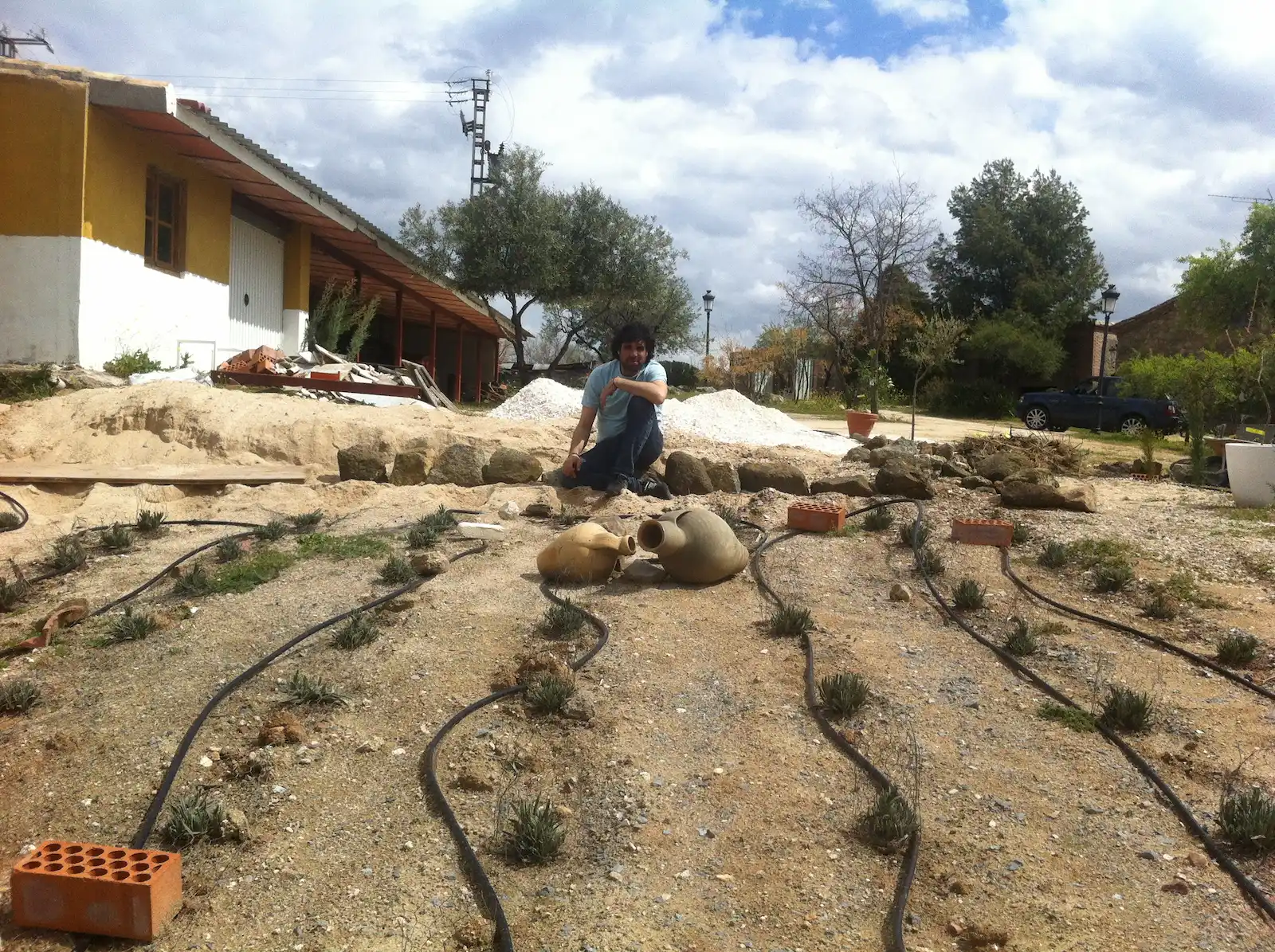 Trabajos iniciales de acondicionamiento de la finca que posteriormente se convertiría en Terra Aura